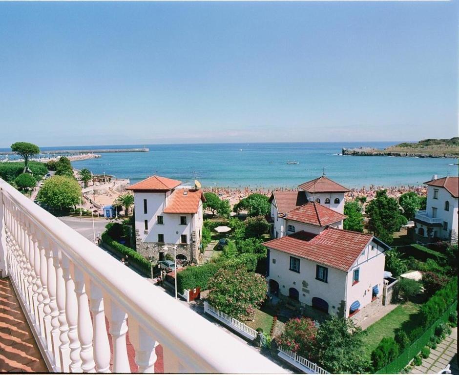 Rocas Playa Hotel