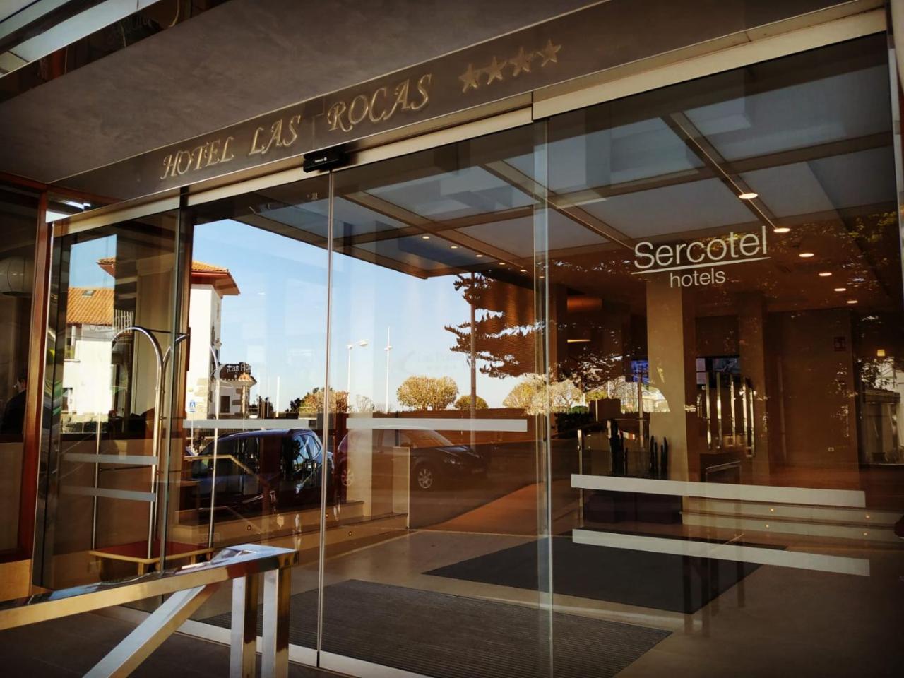 Rocas Playa Hotel 4*